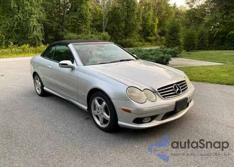 2004 Mercedes-Benz Clk 500 z USA, uszkodzony, nr VIN WDBTK75G14T023926